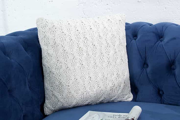 Handgearbeitetes Strick Kissen COSY III 45x45cm weiß Baumwolle Zierkissen
